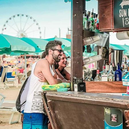 Hotel Paloma Beach Front Chiringuitos Time Rimini Dış mekan fotoğraf
