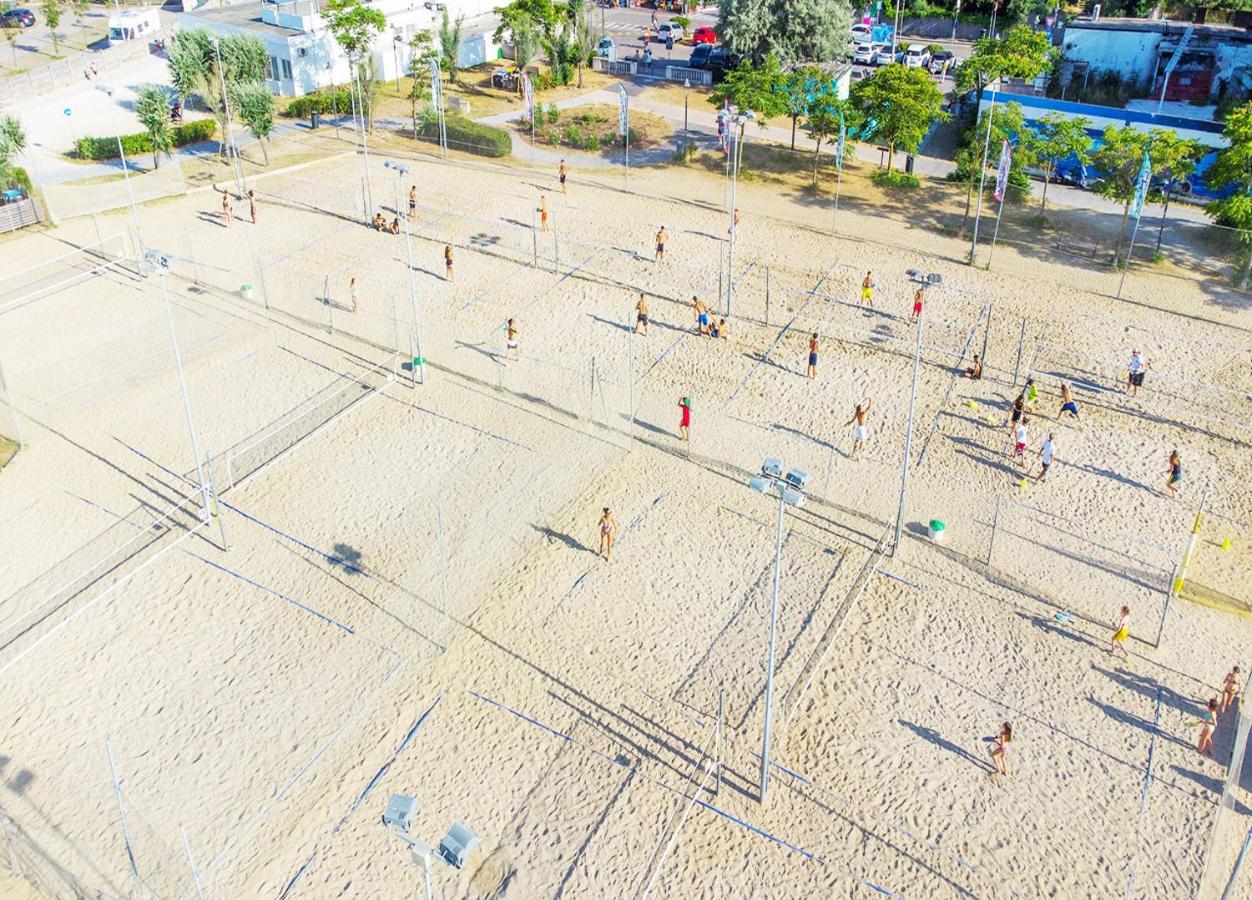 Hotel Paloma Beach Front Chiringuitos Time Rimini Dış mekan fotoğraf